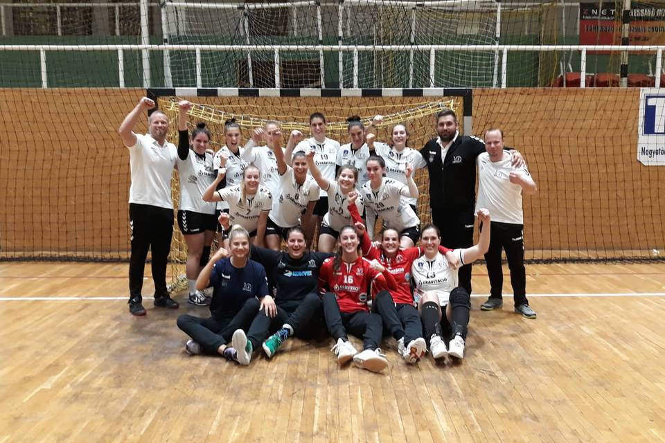 Veretlenl lettnk bajnokok: Rinyamenti KC - SZKKA 26-41