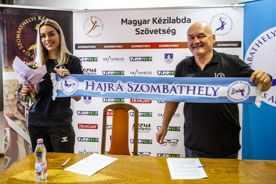 Pdr Rebeka szerzdst hosszabbtott