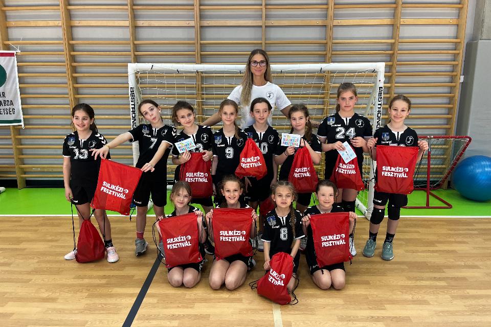 Igazi csapatt formldtak az U9-es lnyok az v sorn