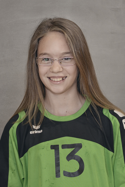 Kozma Adrienn