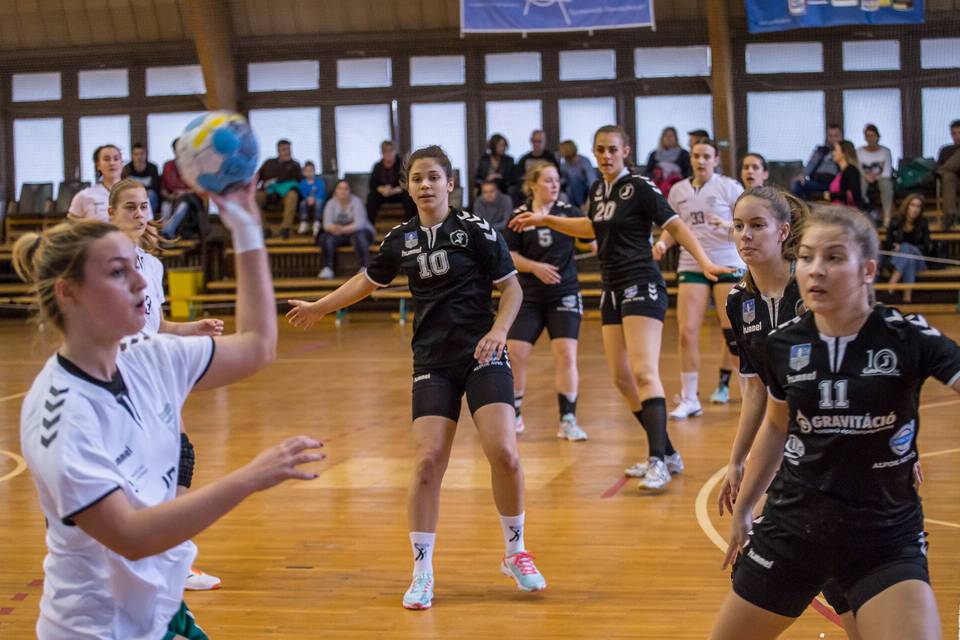 Ifi-siker a Pnzgyr ellen!
