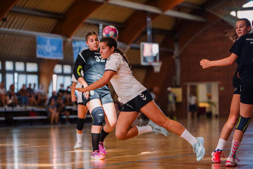 Serdl-siker: SZKKA - Sifok 25-23
