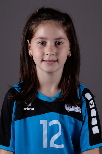Toldi Laura