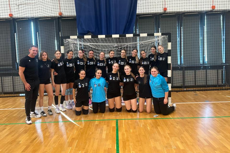 Veretlen�l a tabella �l�n az U16-os csapat