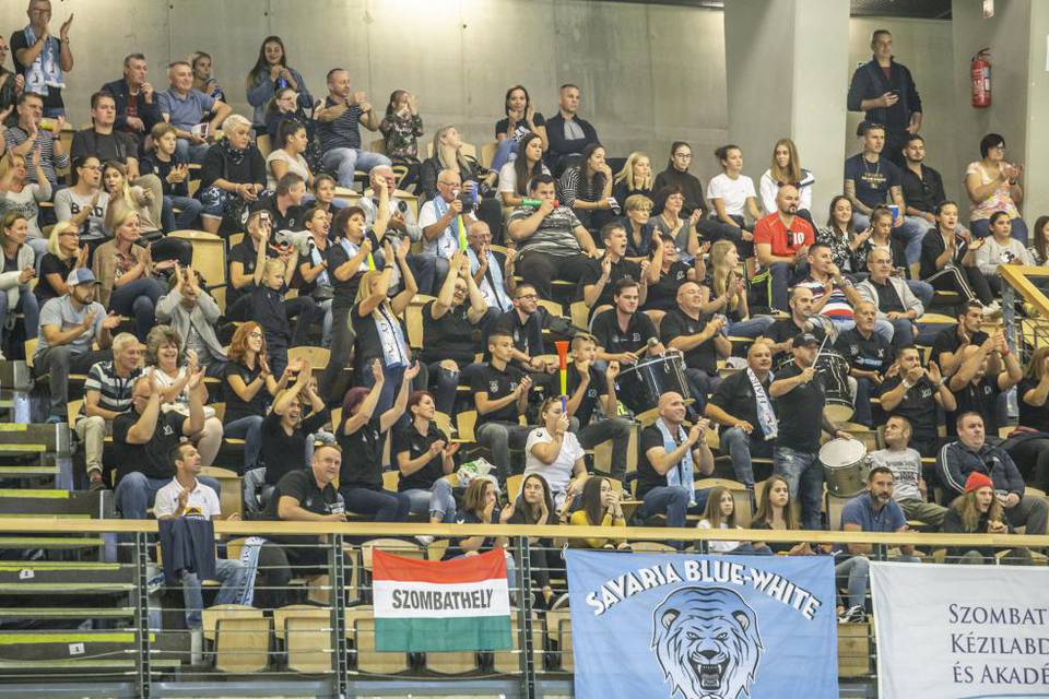 A Savaria Blue-White Lions (SZKKA Szurkoli Kr) kzlemnye!
