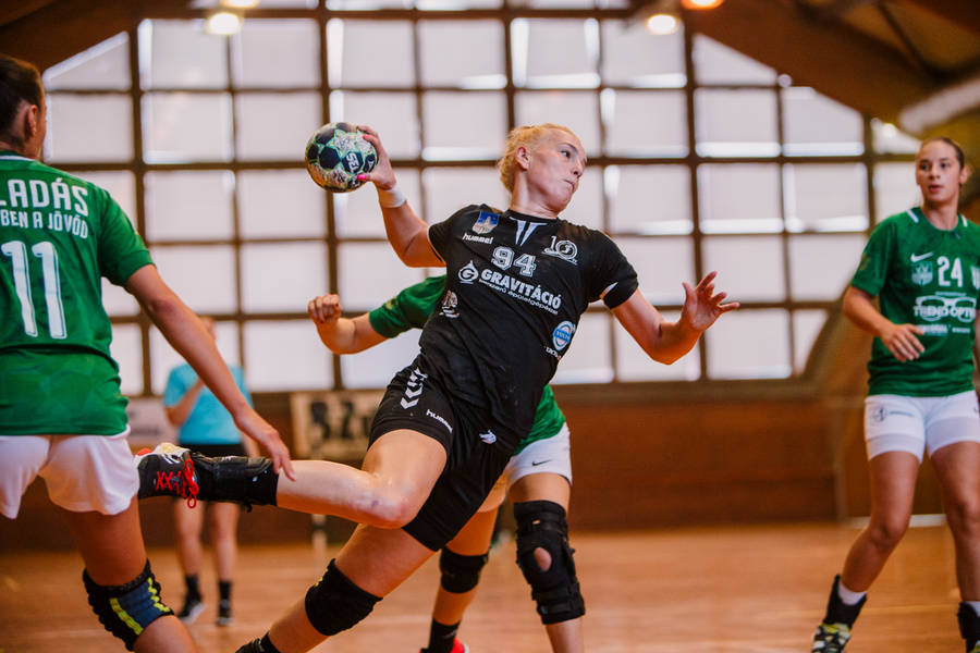 Csak a klnbsg volt krdses: SZKKA – Halads 30-16