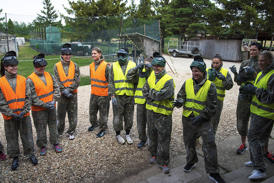 Csapatpts: lnyaink a paintballban is NB I-esek!