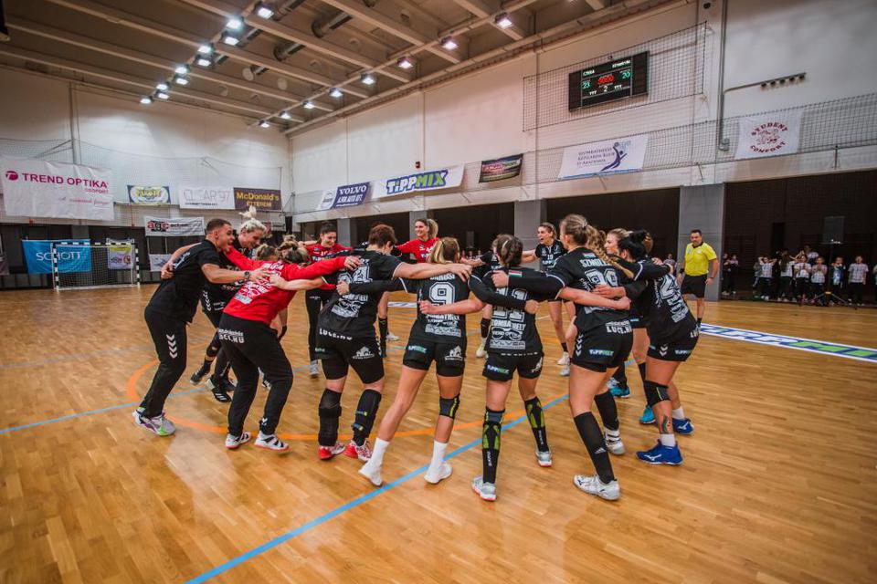 gy vgtunk vissza a Kisvrdnak