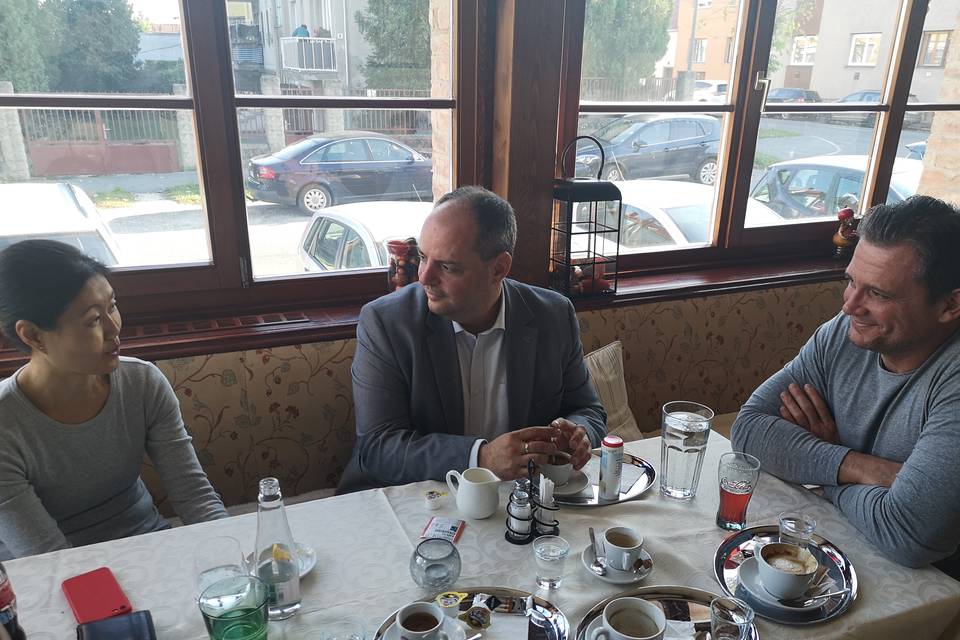 Horváth Attila alpolgármester: Szombathely is támogatja a pekingi klub és az SZKKA együttműködését! Horváth Attila alpolgármester: Szombathely is támogatja a pekingi klub és az SZKKA együttműködését!
