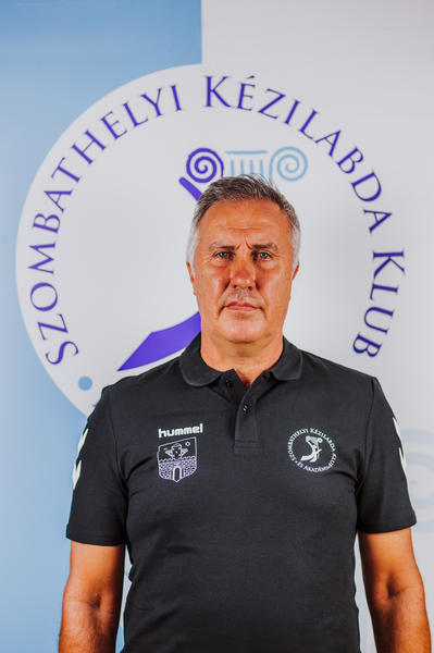 Dr. Unger Pter - csapatorvos