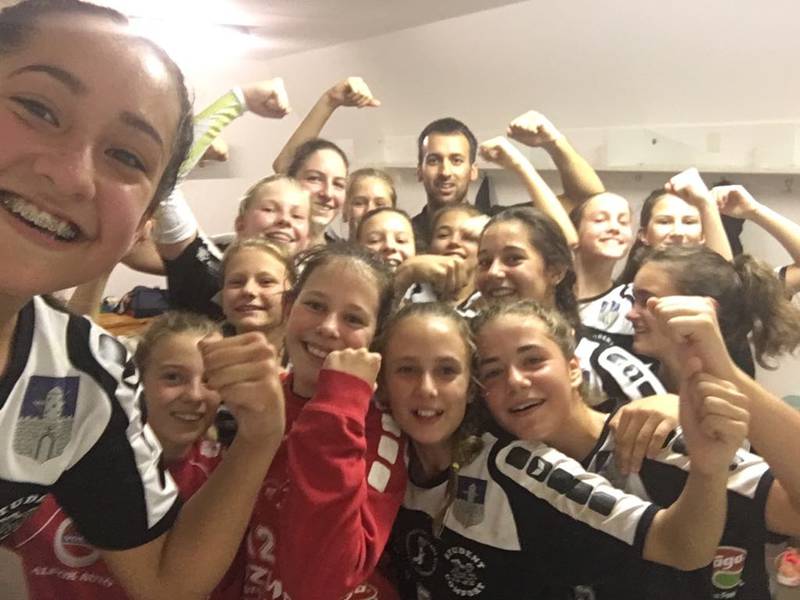 Jogosan vagyunk a nyugati csoport legjobb 8 csapata kztt!