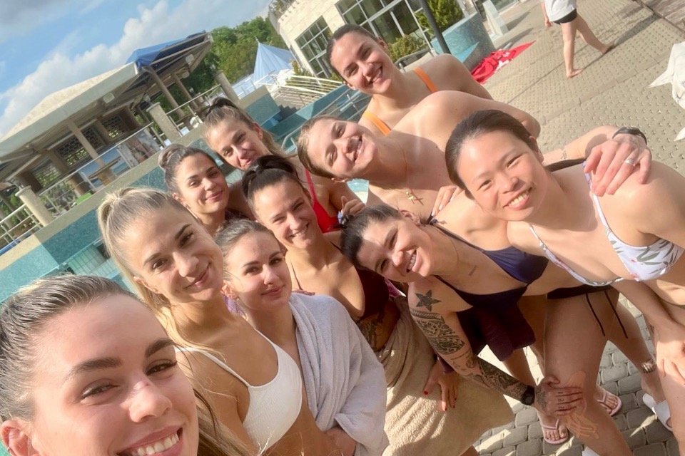 Wellness, feltltds, csapategysg – irny a szezonhajr