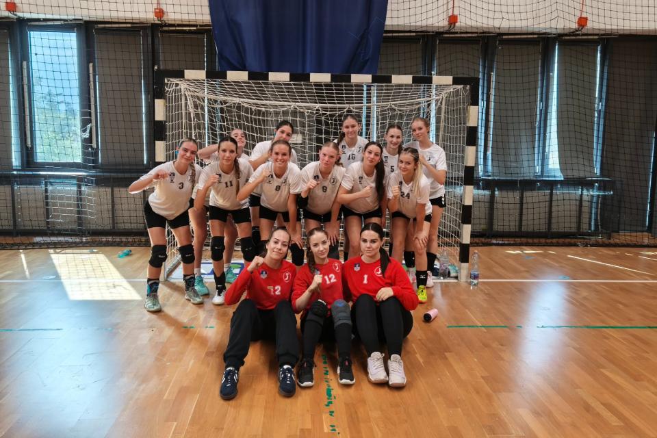U18: Magabiztos gy�zelem az Alba Feh�rv�r ellen 