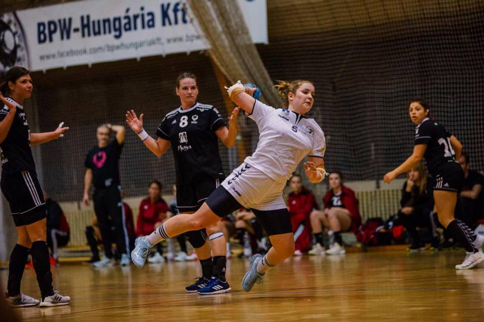 Egy flidn keresztl tartottuk a lpst a listavezetvel: SZKKA U19 - Budars 27-36