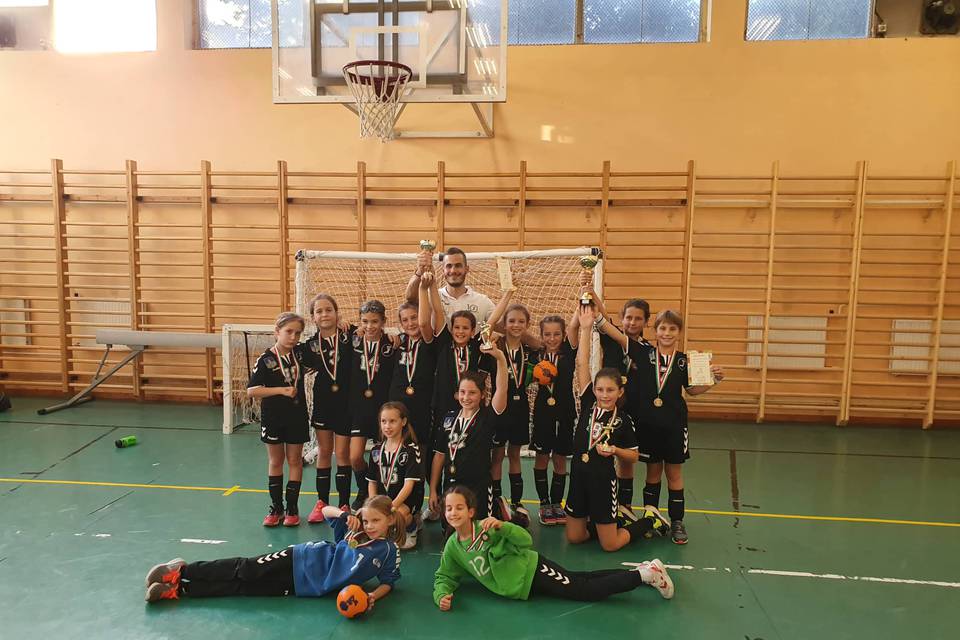 Tornagyzelem s klndjak: ez trtnt az Arany Kupn