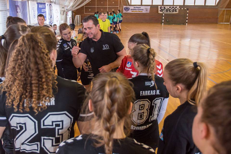 Pdr Zoltn: tbb fronton is helyt kell llni!