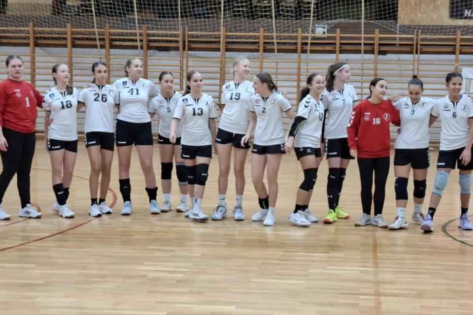 Hibátlan forduló: U15-ös csapataink taroltak a hétvégén Hibátlan forduló: U15-ös csapataink taroltak a hétvégén